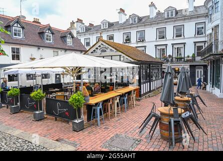 Royal Tunbridge Wells Kent: Das Restaurant von Sankey befindet sich in der berühmten Gegend von Pantiles Stockfoto