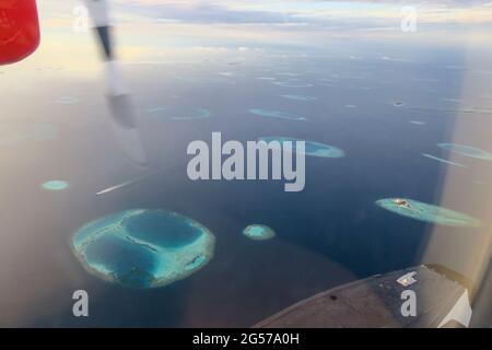 Luftbildinseln im Süd-Ari-Atoll, Malediven Stockfoto