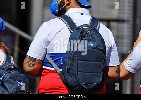 Spielberg, Österreich. Juni 2021. Paddock-Atmosphäre - Gast des Haas F1 Teams. Steiermark Grand Prix, Samstag, 26. Juni 2021. Spielberg, Österreich. Quelle: James Moy/Alamy Live News Stockfoto