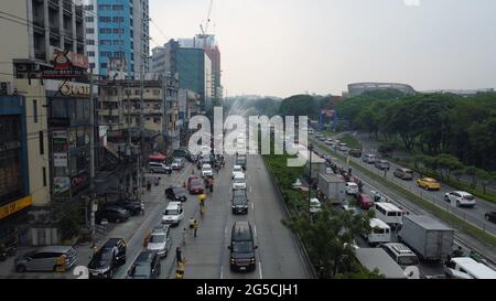 Quezon City, Philippinen. Juni 2021. Beerdigung des ehemaligen Präs. Noynoy Aquino (Foto: Sherbien Dacalanio/Pacific Press) Quelle: Pacific Press Media Production Corp./Alamy Live News Stockfoto