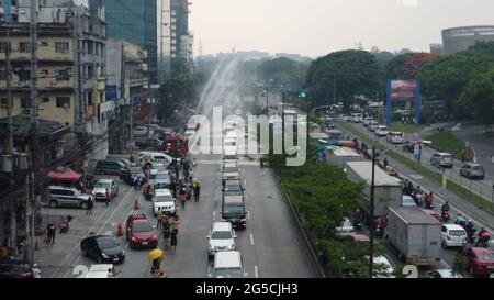 Quezon City, Philippinen. Juni 2021. Beerdigung des ehemaligen Präs. Noynoy Aquino (Foto: Sherbien Dacalanio/Pacific Press) Quelle: Pacific Press Media Production Corp./Alamy Live News Stockfoto