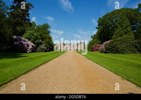 Blickling Hall ist ein herrschaftliches Haus, das Teil des Blickling Anwesens ist. Es liegt im Dorf Blickling nördlich von Aylsham in Norfolk, England Stockfoto