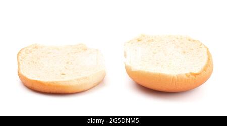 Hamburger Bun auf weißem Hintergrund Stockfoto