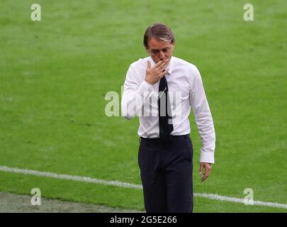 London, England, 26. Juni 2021. Der italienische Trainer Roberto Mancini reagiert während des UEFA-Europameisterschaftsspiel im Wembley-Stadion in London. Bildnachweis sollte lauten: David Klein / Sportimage Stockfoto