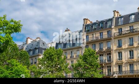 Paris, typische Gebäude im Marais, im Zentrum der französischen Hauptstadt Stockfoto