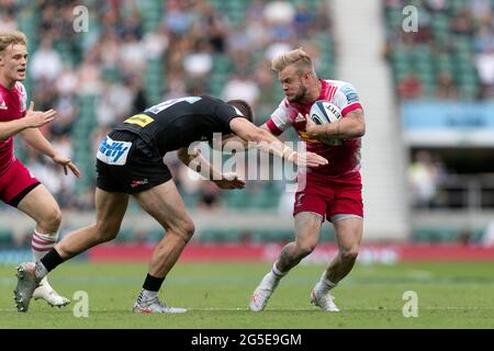 LONDON, GROSSBRITANNIEN. 26. JUNI: Tyrone Green von Harlekins in Aktion während des Spiels der Gallagher Premiership zwischen Exeter Chiefs und Harlekins im Twickenham Stadium, Twickenham am Samstag, 26. Juni 2021. (Kredit: Juan Gasparini, MI News) Kredit: MI Nachrichten & Sport /Alamy Live Nachrichten Stockfoto