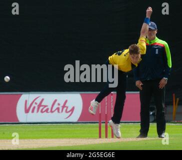 Birmingham, Großbritannien. Juni 2021. Bears Bowl Men's T20 Cricket - Birmingham Bears V Durham Credit: SPP Sport Press Foto. /Alamy Live News Stockfoto