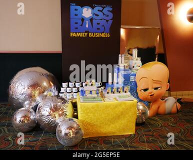 MIAMI, FL - 26. JUNI: Allgemeine Ansicht bei der Frühvorstellung von „The Boss Baby: Family Business“ am 26. Juni 2021 in Miami, Florida. (Foto von Alberto E. Tamargo/Sipa USA) Stockfoto