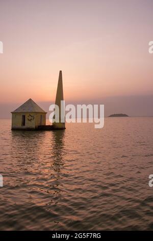 Blick vom Morgen auf die Frühstücksinsel rambha Stockfoto