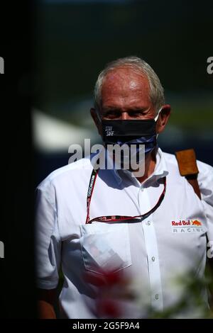 Spielberg, Österreich. Juni 2021. Helmut Marko Fahrerberater für Red Bull Racing Honda. Formel 1 Weltmeisterschaft 2021, Steirischer GP 2021, 24-27. Juni 2021. Kredit: Unabhängige Fotoagentur/Alamy Live Nachrichten Stockfoto