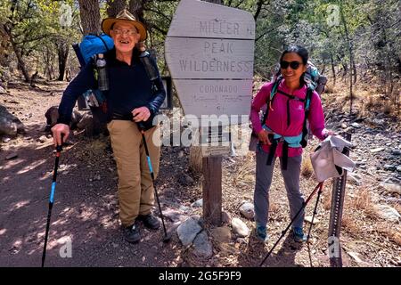 Durchgangswanderer auf dem Arizona Trail, Arizona, USA Stockfoto