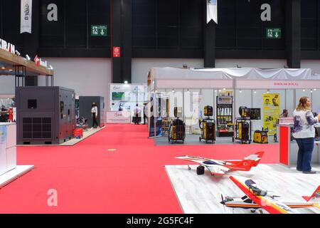 Roter Teppich und Besucher- und Industriemesse in Eskisehir Türkei Stockfoto