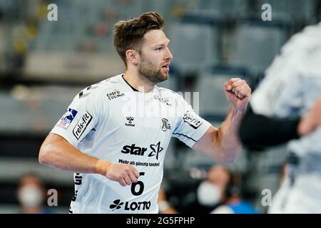 Mannheim, Deutschland. Juni 2021. Handball: Bundesliga, Rhein-Neckar Löwen - THW Kiel, Matchday 38, SAP Arena. Kieler Harald Reinkind feiert ein Ziel. Quelle: Uwe Anspach/dpa/Alamy Live News Stockfoto