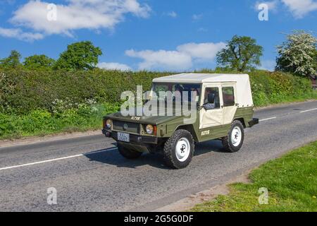 ILTIS 1979 70s 1970s VW Volkswagen 1714cc Benzin Segeltuch bedeckt oben offenen SUV, Typ 183, Iltis, deutsche Polecat, Militärfahrzeug. Auf dem Weg zur Capesthorne Hall classic Mai Auto Show, cheshire, UK Stockfoto