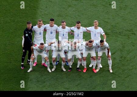 Tschechische Mannschaftsgruppe während der UEFA Euro 2020-Runde des Spiels von 16 in der Puskas Arena in Budapest, Ungarn. Bilddatum: Sonntag, 27. Juni 2021. Stockfoto