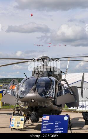 HUBSCHRAUBER DER US Army EADS North America UH-72A Lakota auf der Farnborough International Airshow Messe 2012, Großbritannien. Zone der Aerospace Industries Association Stockfoto