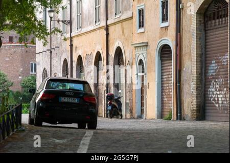 ROM, ITALIEN - APRIL 15 2018 : Straße von Rom. Stockfoto