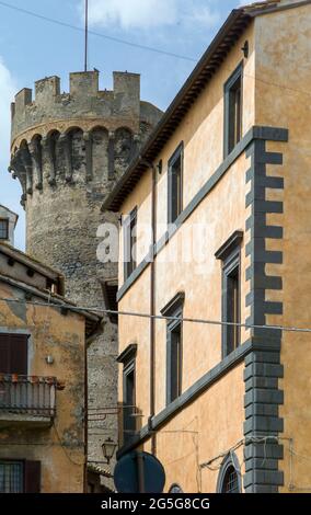 BRACCIANO, ITALIEN - APRIL 17 2018 : Burg Orsini-Odescalchi. Stockfoto