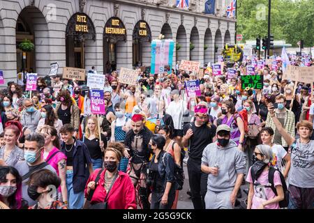 Dritte Auflage von London Trans Pride Stockfoto