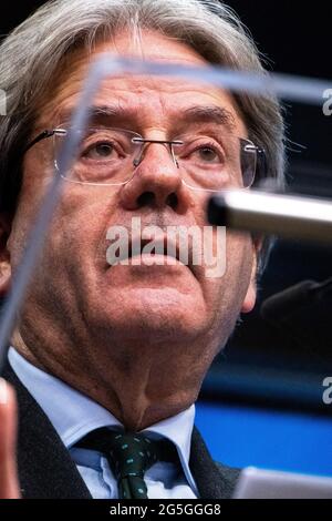 Porträt des EU-Kommissars für Wirtschaft und des ehemaligen italienischen Ministerpräsidenten Paolo Gentiloni. Brüssel. Belgien. Stockfoto