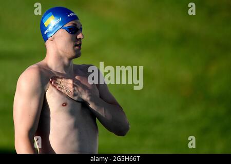 Rom, Italien. Juni 2021. Andrii Govorov aus der Ukraine bereitet sich auf den Kampf in den Männern 50 m Schmetterling während der 58. Sette Colli Trophy International Swimming Championships auf Foro Italico in Rom, 27. Juni 2021. Andrii Govorov platzierte sich an erster Stelle. Kredit: Insidefoto srl/Alamy Live Nachrichten Stockfoto