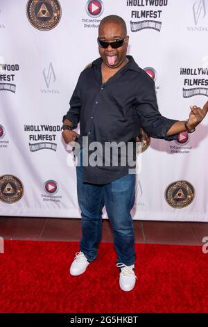 Hollywood, USA. Juni 2021. Leon Morley nimmt am 27. Juni 2021 an der iHollywood Filmfest Party im Woman's Club of Hollywood, Hollywood, CA Teil.Quelle: Eugene Powers/Alamy Live News Stockfoto