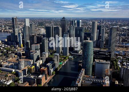 Großbritannien, London, Canary Wharf, Luftansicht der Wolkenkratzer im Geschäftsviertel Stockfoto