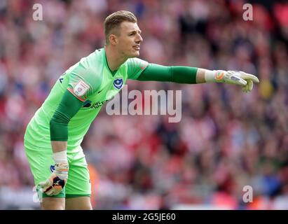 Datei-Foto vom 31-03-2019 von Portsmouth-Torwart Craig MacGillivray während des Checkatrade Trophy Finales im Wembley Stadium, London. Ausgabedatum: Montag, 28. Juni 2021. Stockfoto