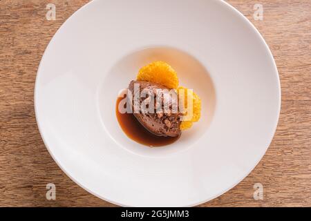 Köstliches Essen von Küchenchef Stephen Terry im Hardwick, Abergavenny, Wales. Bitte Kredit: Phillip Roberts Stockfoto