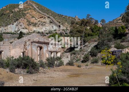 Überreste des Baus der alten Minen in Mazarron Murcia, spanien Stockfoto