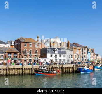 Weymouth, a seaside town and popular holiday resort on the estuary of the River Wey in Dorset, south coast England Stockfoto