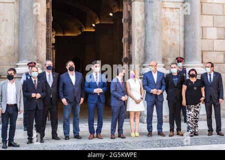 Jordi Sanchez, ehemaliger Präsident der katalanischen Nationalversammlung (ANC), Jordi Turull, ehemaliger Ratsherr des Vorsitzes, Joaquim Forn, ehemaliger Innenminister der Generalitat von Katalonien, Oriol Junqueras, ehemaliger Vizepräsident der Allgemeinheit von Katalonien, Jordi Puignero, Vizepräsident der Generalitat von Katalonien, Pere Aragones Präsident der Generalitat von Katalonien, Carme Forcadell ehemaliger Präsident des Parlaments von Katalonien, Raul Romeva ehemaliger Ratsmitglied für Auswärtige Angelegenheiten von Katalonien, Jordi Cuixart Präsident eines Kulturvereins Omnium Cultural, Dolors Bassa Form Stockfoto