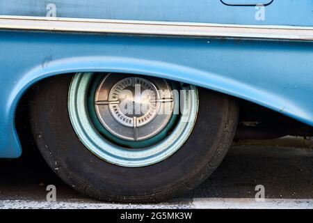 Detail des Radbogens einer blauen 1961 4-türigen Chevrolet Bel Air Limousine Stockfoto