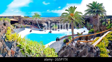 Äußere Jameos del Agua Pool, Lanzarote, Kanarische Inseln, Spanien.Lanzarote, Kanarische Inseln, Spanien. Stockfoto