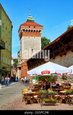 Polen, Krakau, Florian Gate. Stockfoto