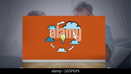 Zusammensetzung der Cloud mit Netzwerk von digitalen Symbolen über Paar Stockfoto