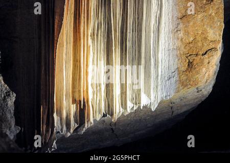 Details von Stalaktiten in den Jenolan Caves, in der Nähe von Sydney, Australien Stockfoto