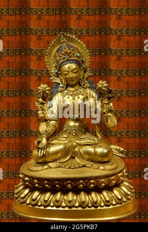 Weiße Tara der Sieben Augen Göttin Statue, 18. Jahrhundert, Kathmandu, Nepal Stockfoto