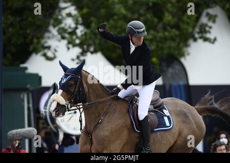 Sameh EL DAHAN (EGY) mit WKD AIMEZ MOI, Longines Global Champions Tour, großer Preis von Paris beim Longines Paris Eiffel Jumping 2021, Longines Global Champions Tour Equestrian CSI 5 am 26. Juni 2021 im Champs de Mars in Paris, Frankreich - Foto Christophe Bricot / DPPI / LiveMedia Stockfoto