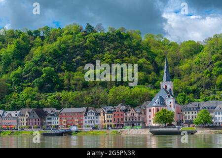 Stadtansicht St. Goar mit der Evangelischen Stiftskirche, Oberes Mittelrheintal, UNESCO-Weltkulturerbe, Rheinland-Pfalz Deutschland Stockfoto