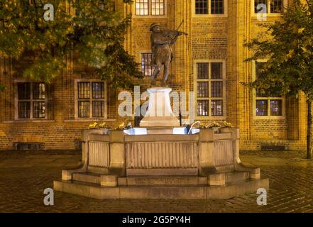 Raftsman Brunnen (Pomnik flisaka) in Torun. Polen Stockfoto