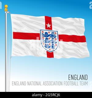 LONDON, VEREINIGTES KÖNIGREICH, ENGLAND, Juni 2021 - englische Flagge mit Logo des nationalen Fußballverbands für die europameisterschaft 2021 Stockfoto