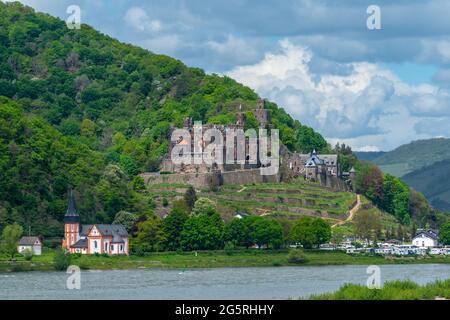 Schloss Reichenstein, Trechtinghausen, Oberes Mittelrheintal, UNESCO-Weltkulturerbe, Rheinland-Pfalz, Deutschland Stockfoto