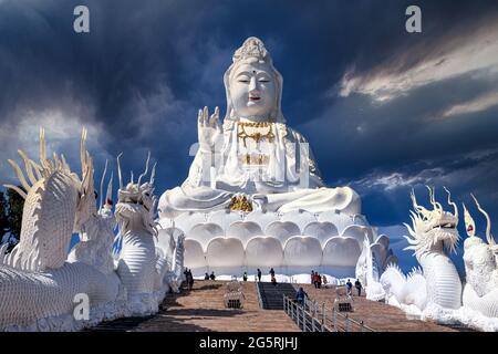 Thailand, Chiang Rai City, Gudinnestatyn Tempel Stockfoto