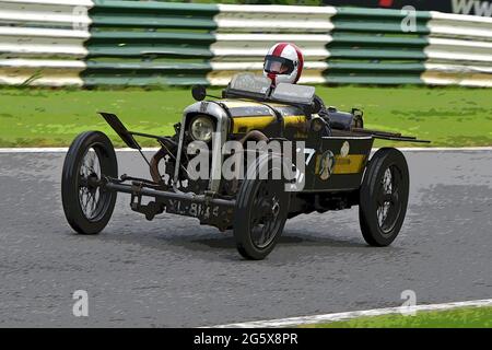 Mark Walker, GN Thunderbug, Frazer Nash/GN Race, VSCC, Vintage Historic Motorsport Festival, Shuttleworth Nuffield und Len Thompson Trophies Race treffen sich Stockfoto