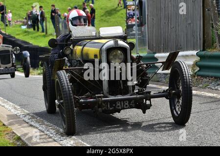 Mark Walker, GN Thunderbug, Frazer Nash/GN Race, VSCC, Vintage Historic Motorsport Festival, Shuttleworth Nuffield und Len Thompson Trophies Race treffen sich Stockfoto