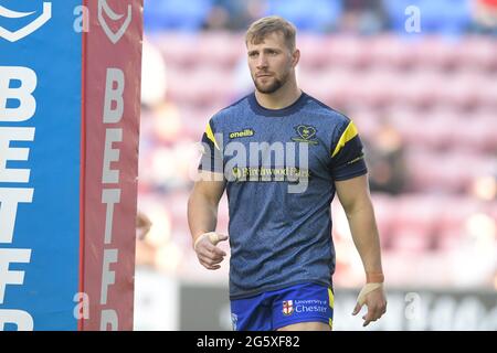 Wigan, Großbritannien. 30. Juni 2021. Matt Davis (15) von Warrington Wolves während des Warm-Up in Wigan, Vereinigtes Königreich am 6/30/2021. (Foto von Simon Whitehead/ SW Foto/News Images/Sipa USA) Quelle: SIPA USA/Alamy Live News Stockfoto