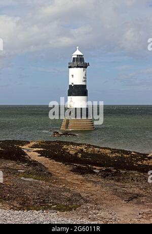 Penmon Leuchtturm, Anglesey Stockfoto