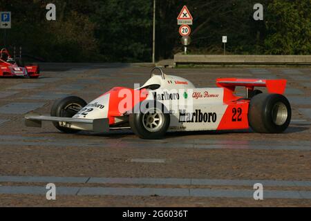 Alfa Romeo 179F sperimentale. vettura realizzata su telaio 182-1 in fibra di carbono. Propulsore 'Tipo 1260' V12 Stockfoto