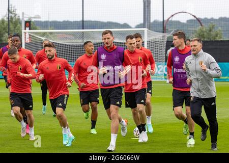 Die belgischen Spieler, die während einer Trainingseinheit der belgischen Fußballnationalmannschaft Red Devils in Tubize am Donnerstag, dem 01. Juli 2021, abgebildet wurden. Das Team ist vor Stockfoto